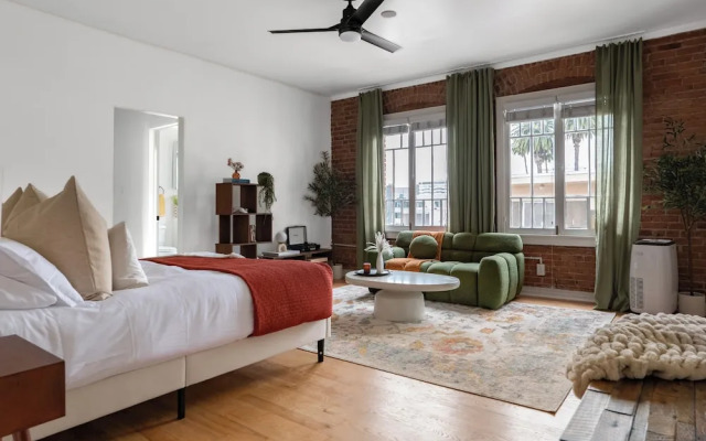 The Nirvana Apartment Hotel