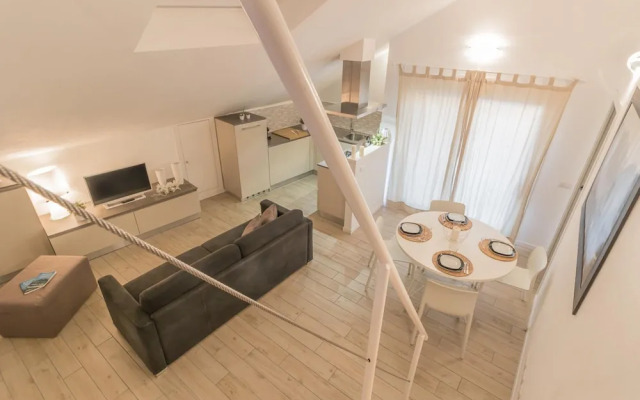 The Sweet Square Flat