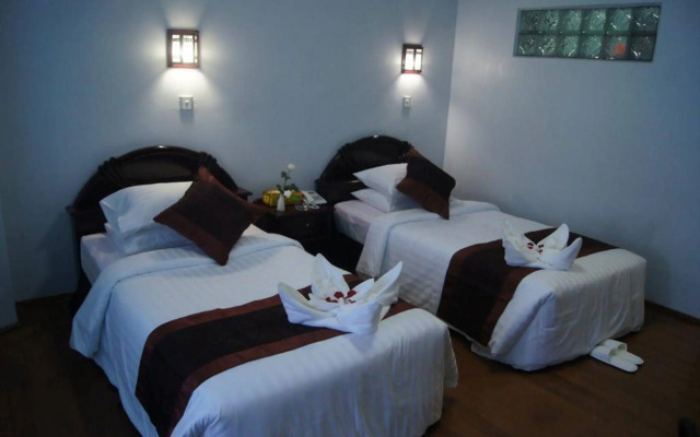 Summer Palace Hotel