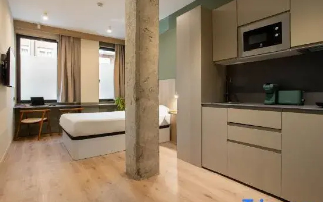 Ola Living Chamartín Studios