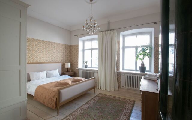 Old Town Library Deluxe Tartu Home Apt.