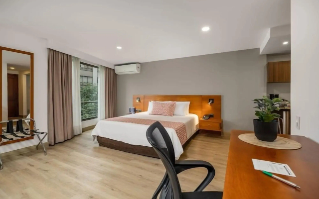 Hotel Leblón Suites Milla de Oro