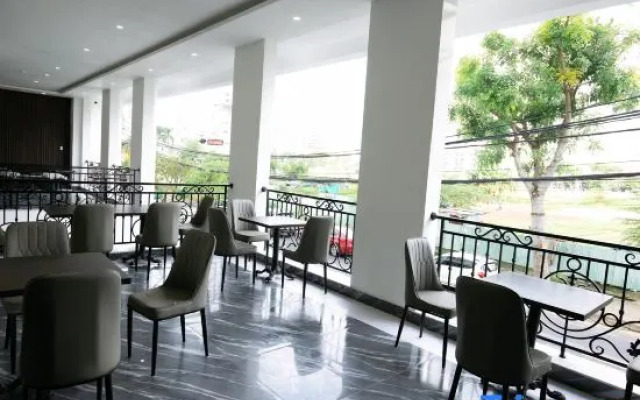 Monaco Hotel Da Nang