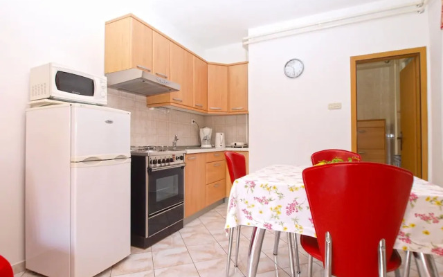 Apartment 1482