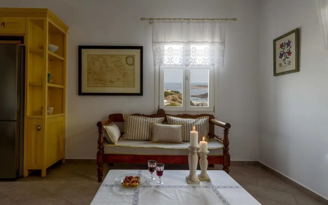 Irene Kimolos Villas