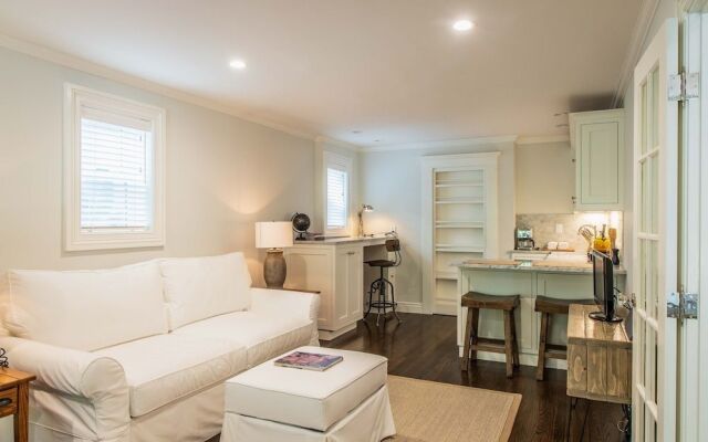 Updated and Modern Alameda 1 Bedroom