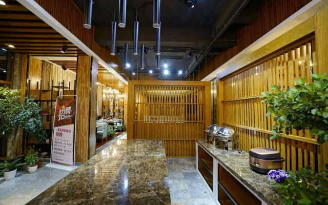 Floral Hotel Deqing Yingxi Riverside