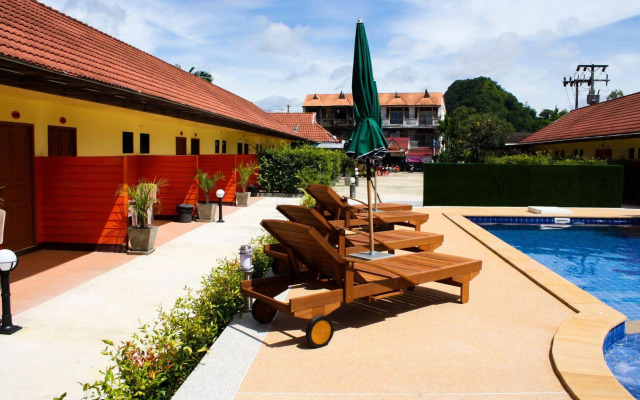 Suksaiburi-resort