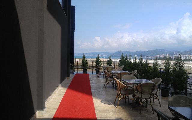 61 Park Hotel