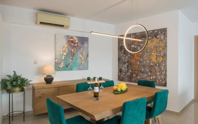 Trianon Luxury Apartments & Suites