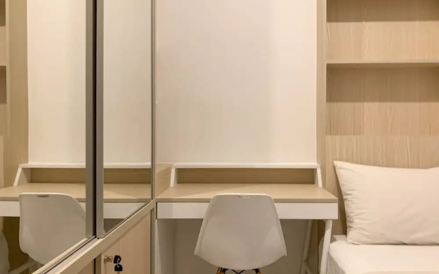 Homey And Functional 2Br Tokyo Riverside Pik 2 Apartment