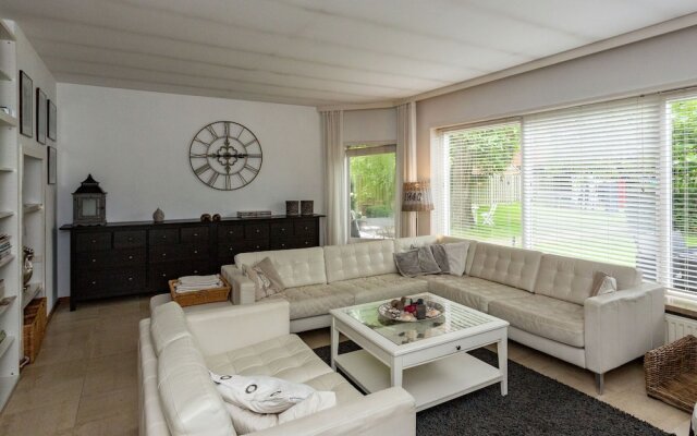 Luxury 12 Person Villa near Golf Course in Helmond