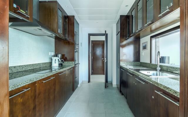 Top-notch 2BR With Magical Marina Views!