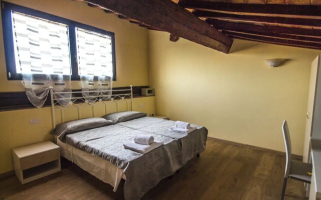 Residenza DEpoca Giardino Corsini