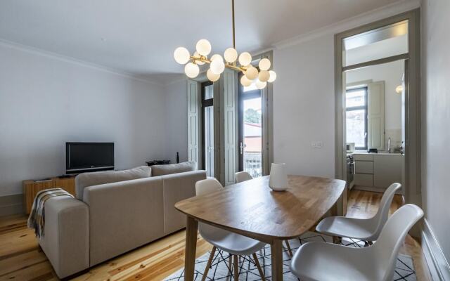 Nomad s Family - Porto City Local