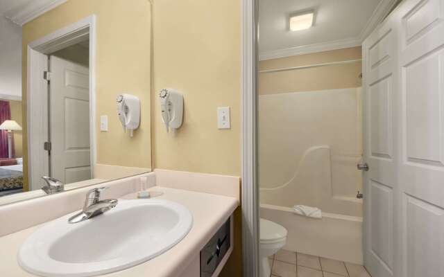 Quality Inn