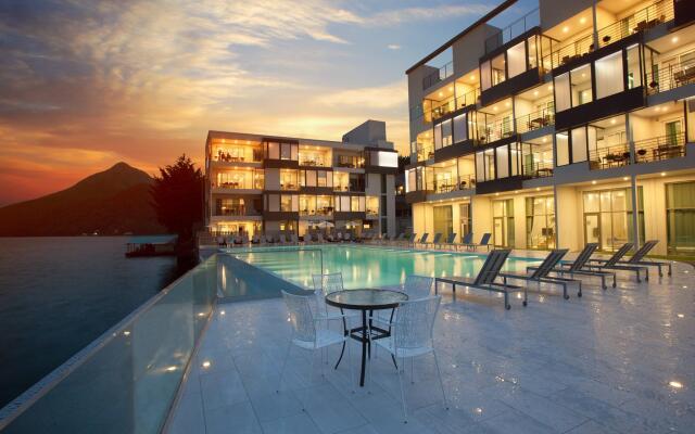 Casa 32 Resort