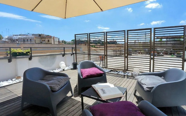 Ripa Roof Terrace Apartment