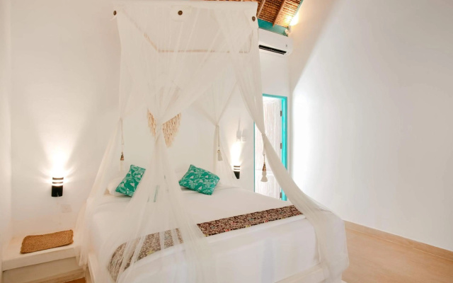 Waka Nusa Resort – Guest Rooms – Lembongan Island