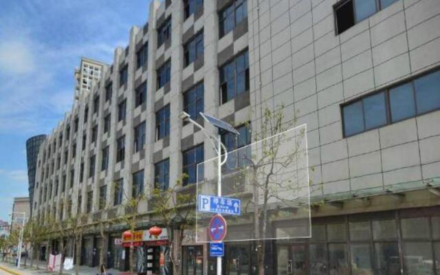 Leyi Apartment Hostel