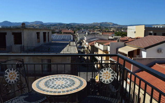 Emerella Guest House Siderno Beach