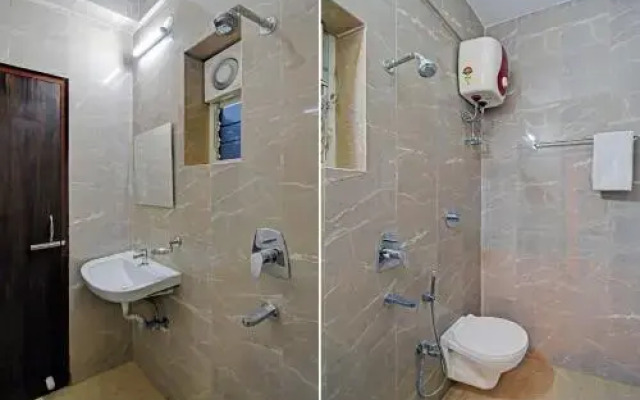 Newtown Galaxy by OYO Rooms