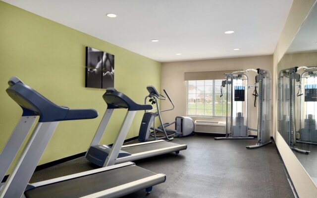 Country Inn & Suites by Radisson, Michigan City, IN