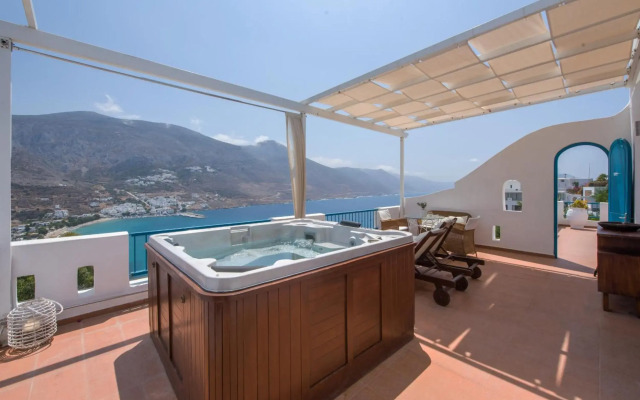 Aegialis Hotel & Spa