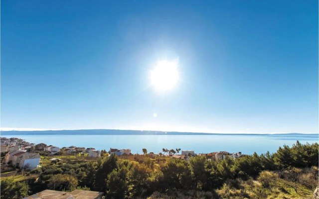 Apartment Podstrana with Sea View 366