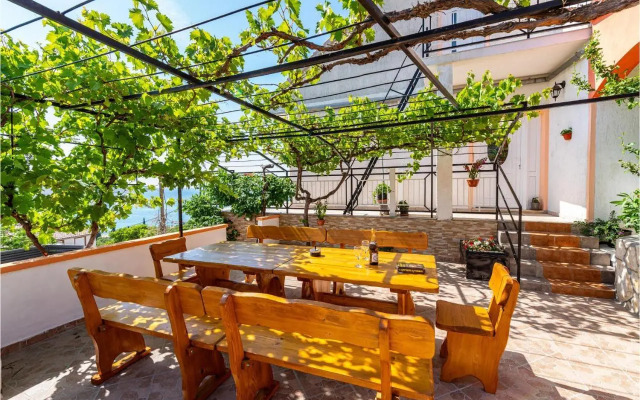 Five-Bedroom Holiday Home in Rovanjska