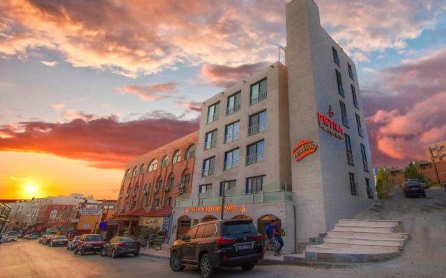 Petra Boutique Hotel