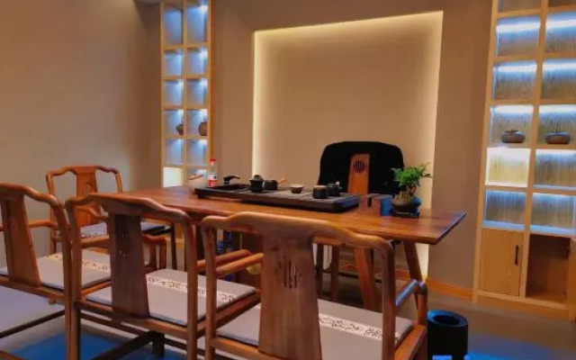 Ya'an Mengding Mountain Guesthouse