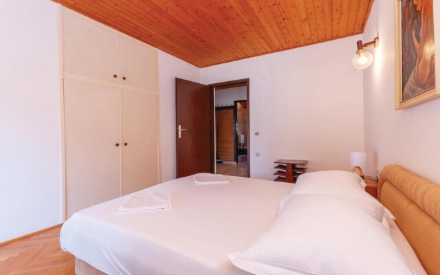 Amazing Home in Jadrija With Wifi and 2 Bedrooms