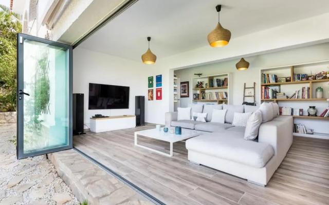 Villa - 3 Bedrooms with Pool and WiFi - 107862