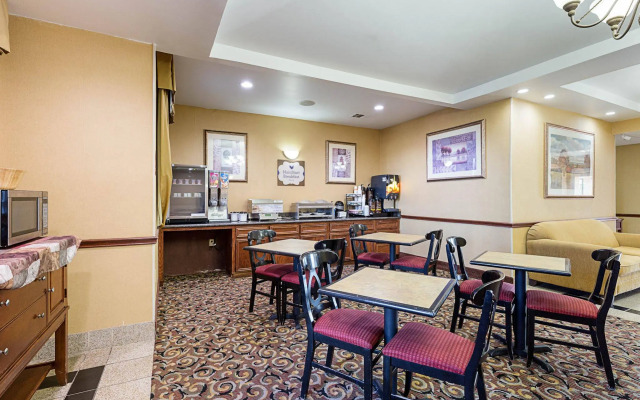 MainStay Suites Port Arthur - Beaumont South