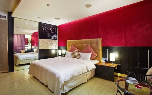 Prague Spring Boutique Motel