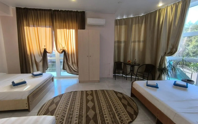 Rozaliya Guest house