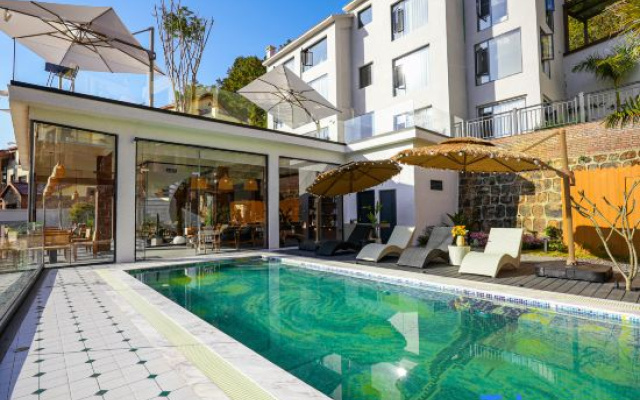 Wildwood Valley – Pool – Dehong