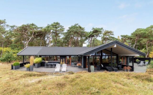 "Lirim" - 25m from the sea in Bornholm