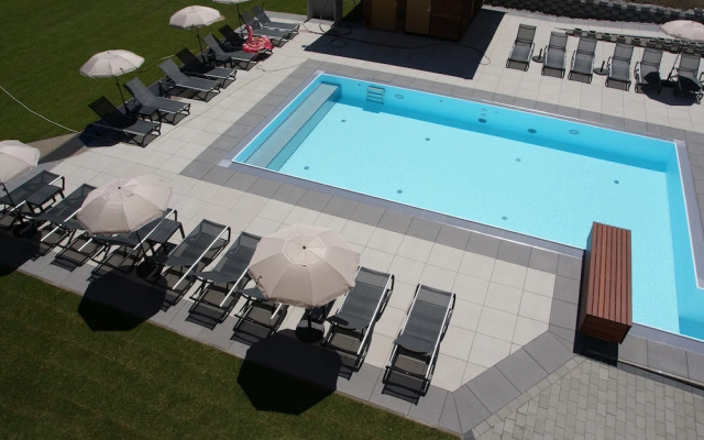 Lakeside-Luxury Apartments