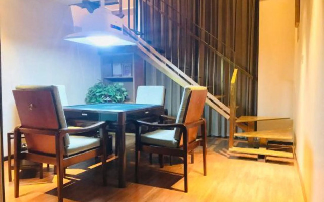Jiayan Xintianli Hotel