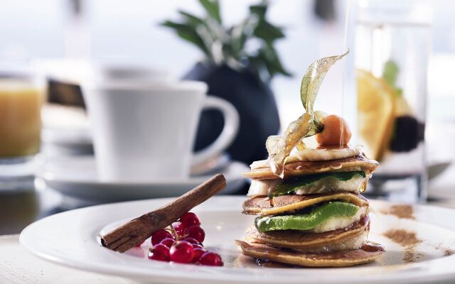 Santo Pure Oia Suites and Villas