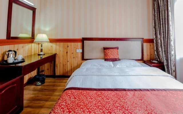 Rushe Inn – Guest Rooms – Leshan