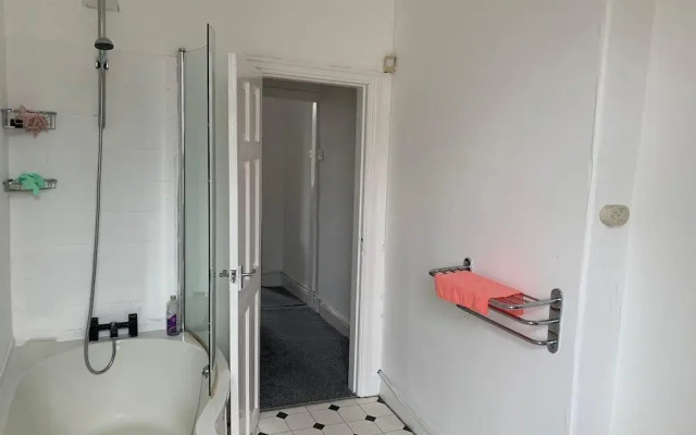 Rotzy Residences Burnley Home Away From Home