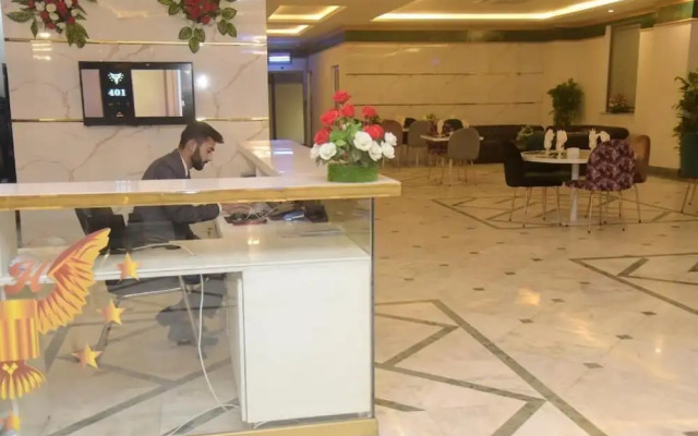 The Rich Hotel & Apartments