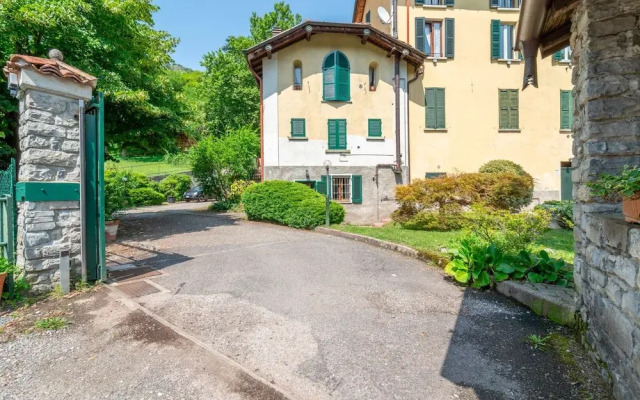 Tremezzina Charming Apartment