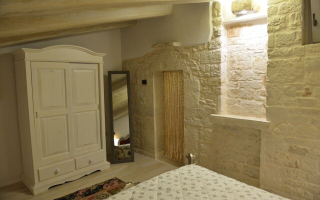 Gatto Bianco Case d'Allora