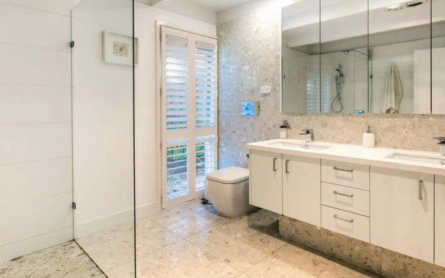 Waikiki - Blairgowrie