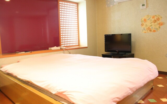 Hotel TROPICAL OSAKA - Adults Only