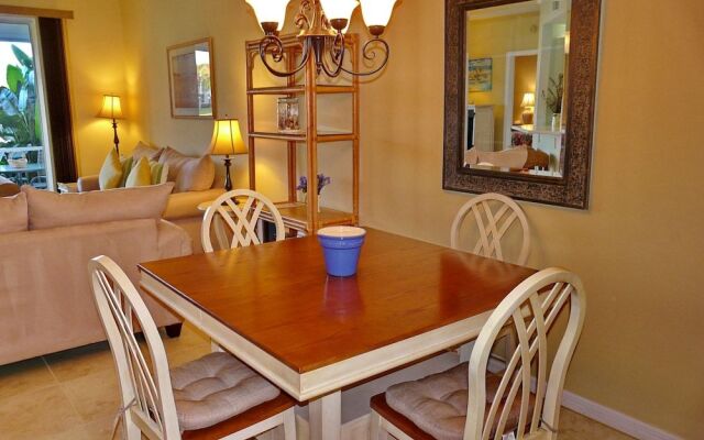 520 Club Marco Circle, Unit 101